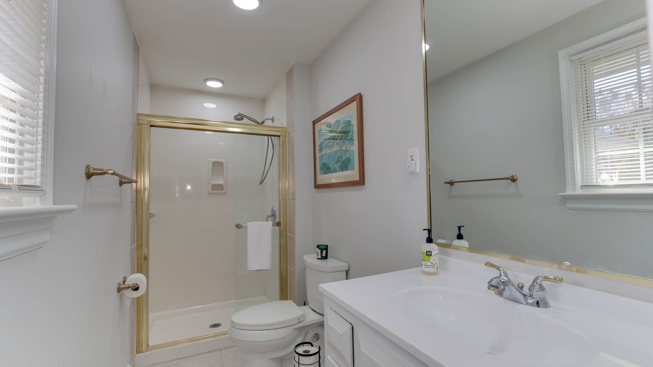 Photo of Bathroom in New Kent