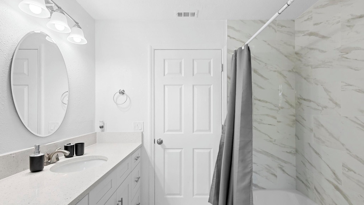 Photo of Bathroom in Deltona Lakes