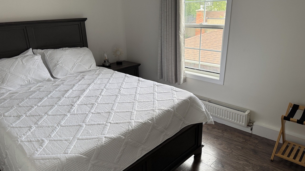 Photo of Bedroom in Niagara Falls