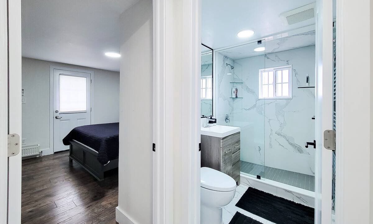 Photo of Bathroom in Niagara Falls