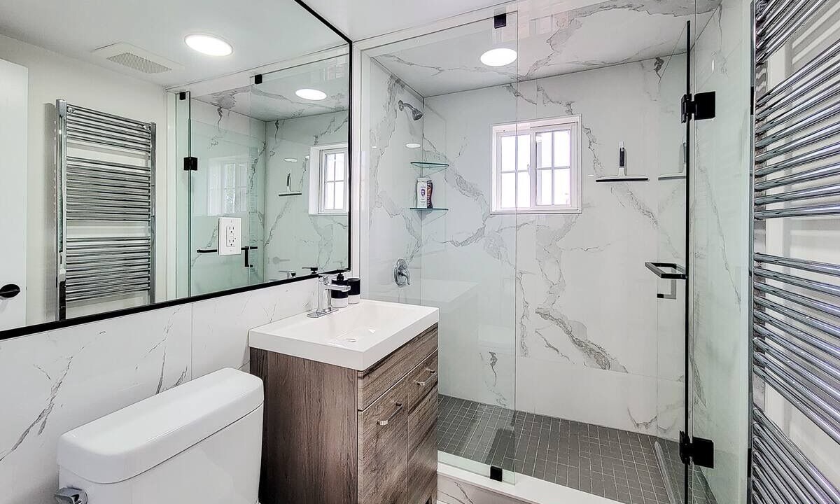 Photo of Bathroom in Niagara Falls
