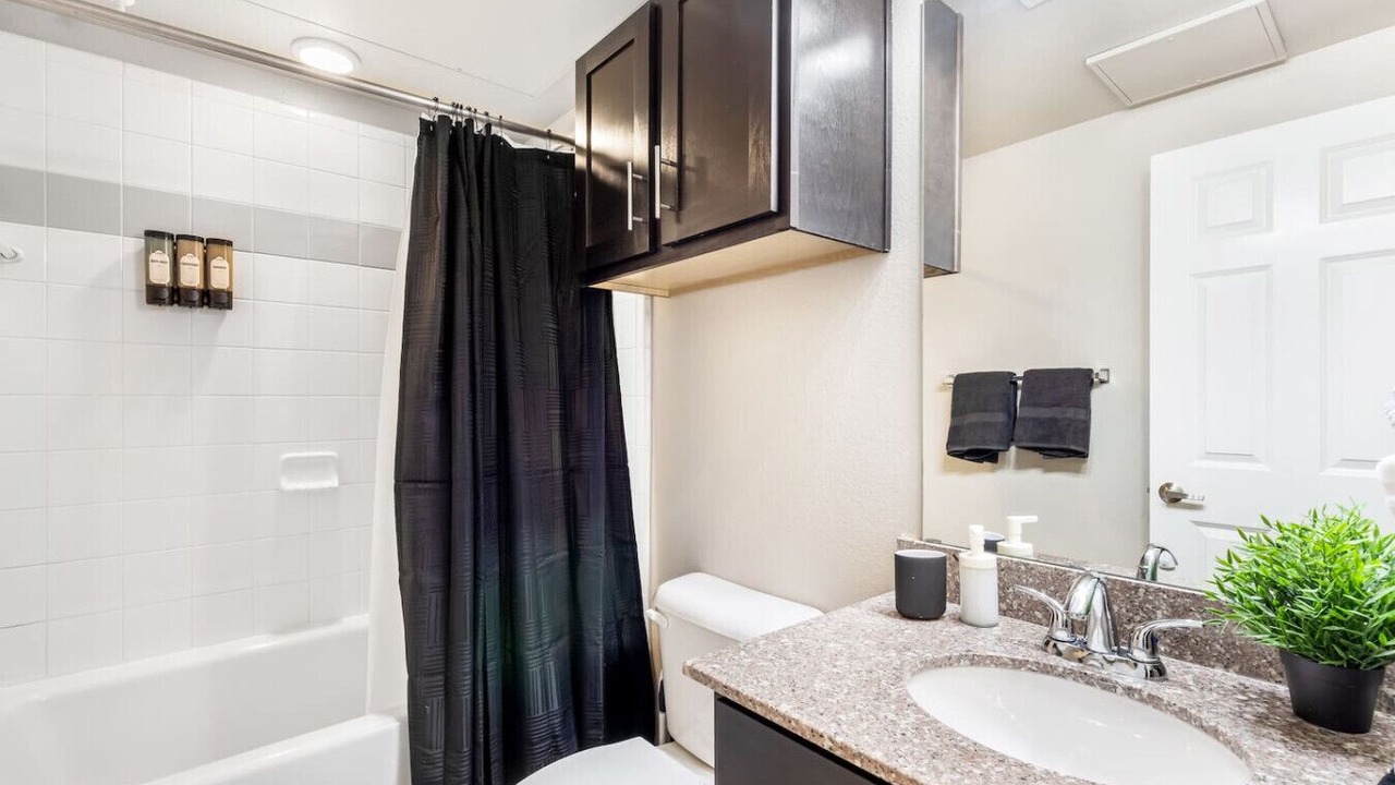 Photo of Bathroom in Grand Prairie