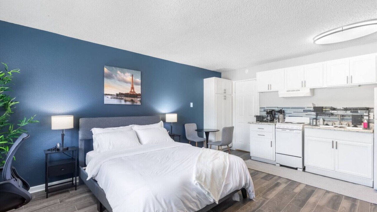 Photo of Bedroom in Haltom City