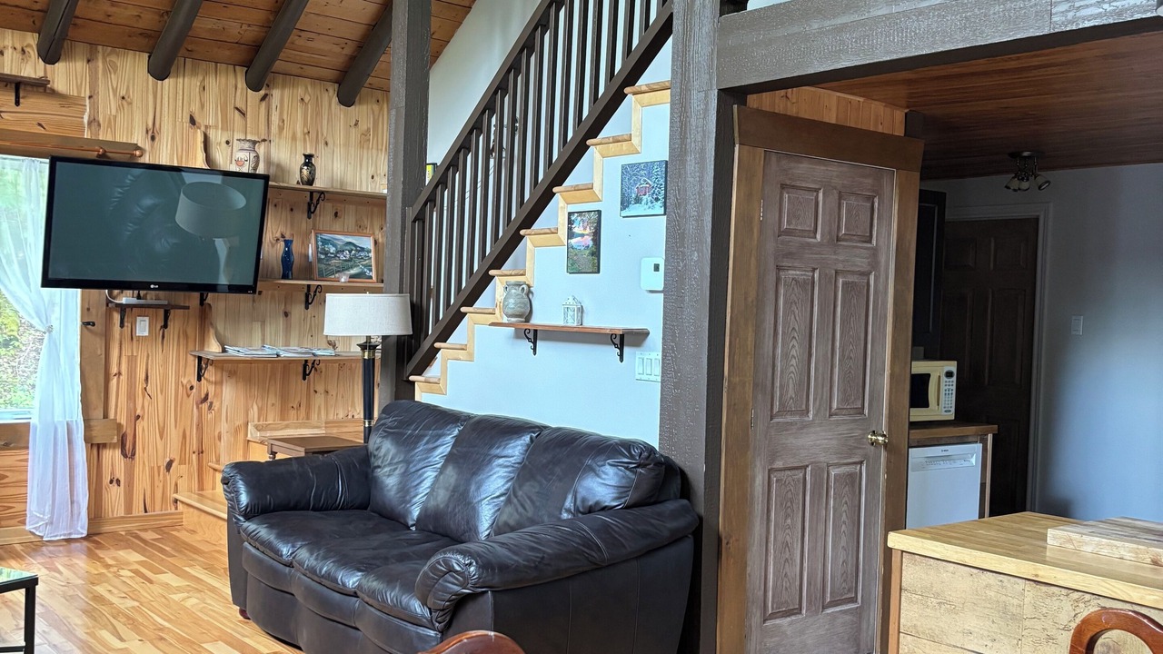 Photo of Livingroom in Sainte-Anne-du-Lac