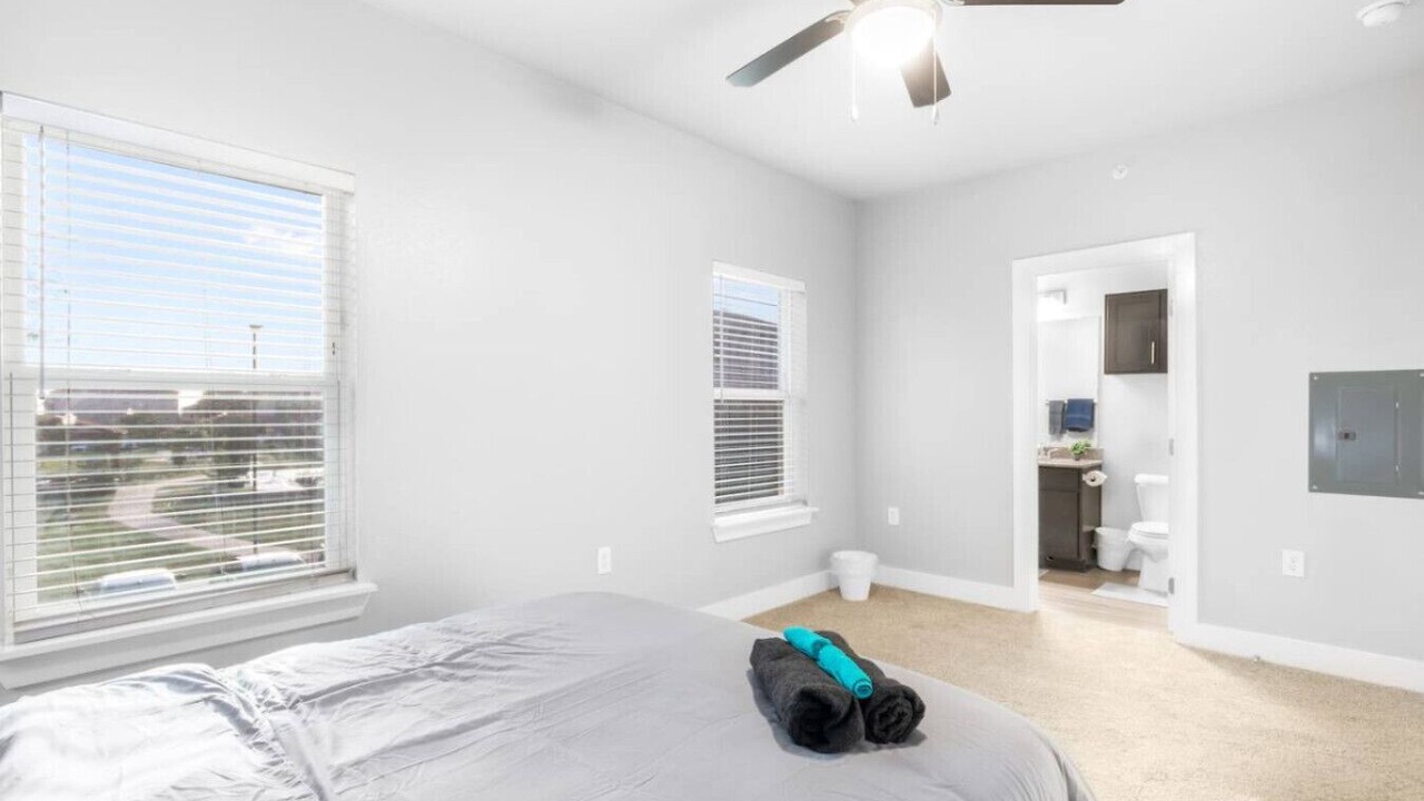 Photo of Bedroom in Grand Prairie