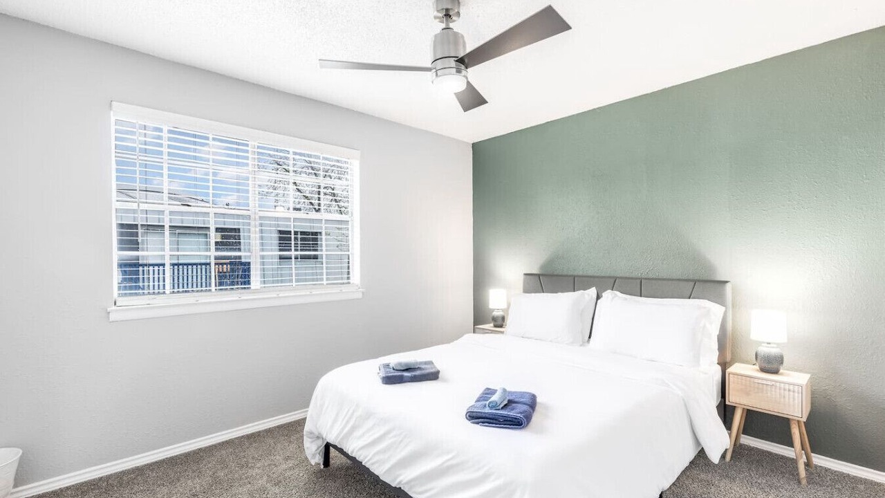 Photo of Bedroom in Central Arlington