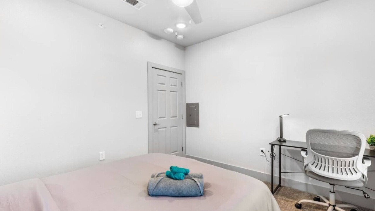 Photo of Bedroom in Grand Prairie