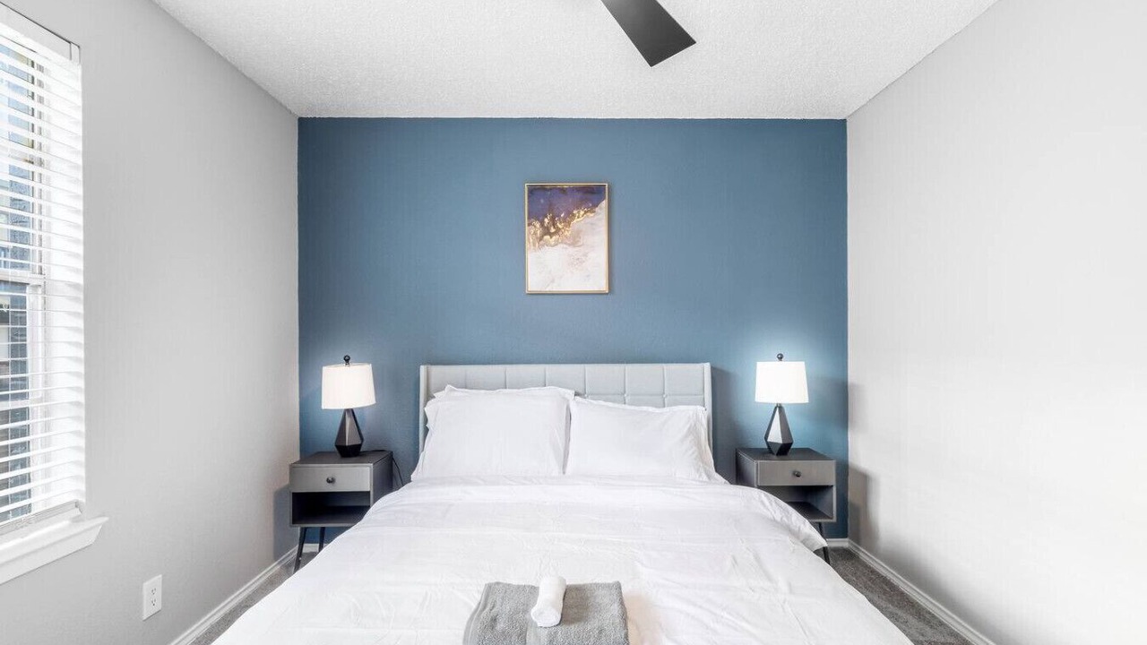 Photo of Bedroom in Central Arlington