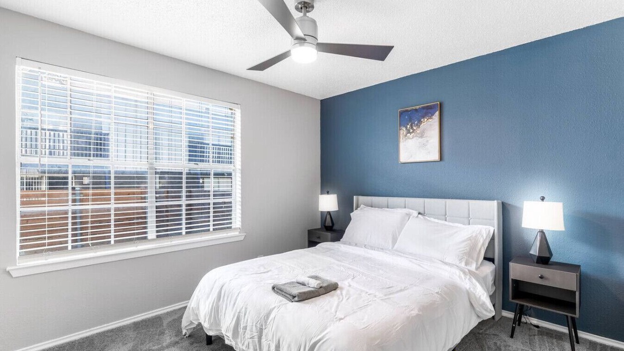 Photo of Bedroom in Central Arlington