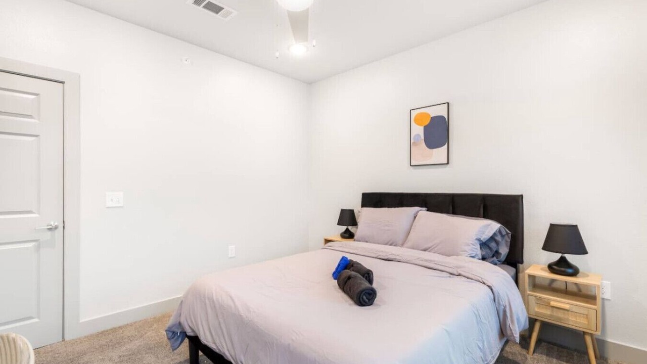Photo of Bedroom in Grand Prairie