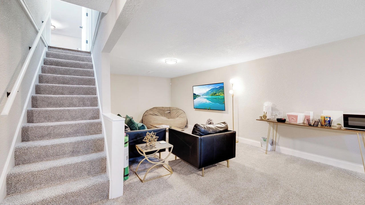 Photo of Livingroom in Lee's Summit