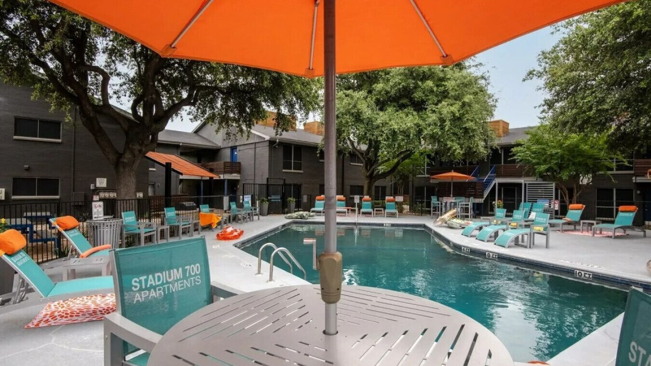 Photo of Outdoor in Central Arlington