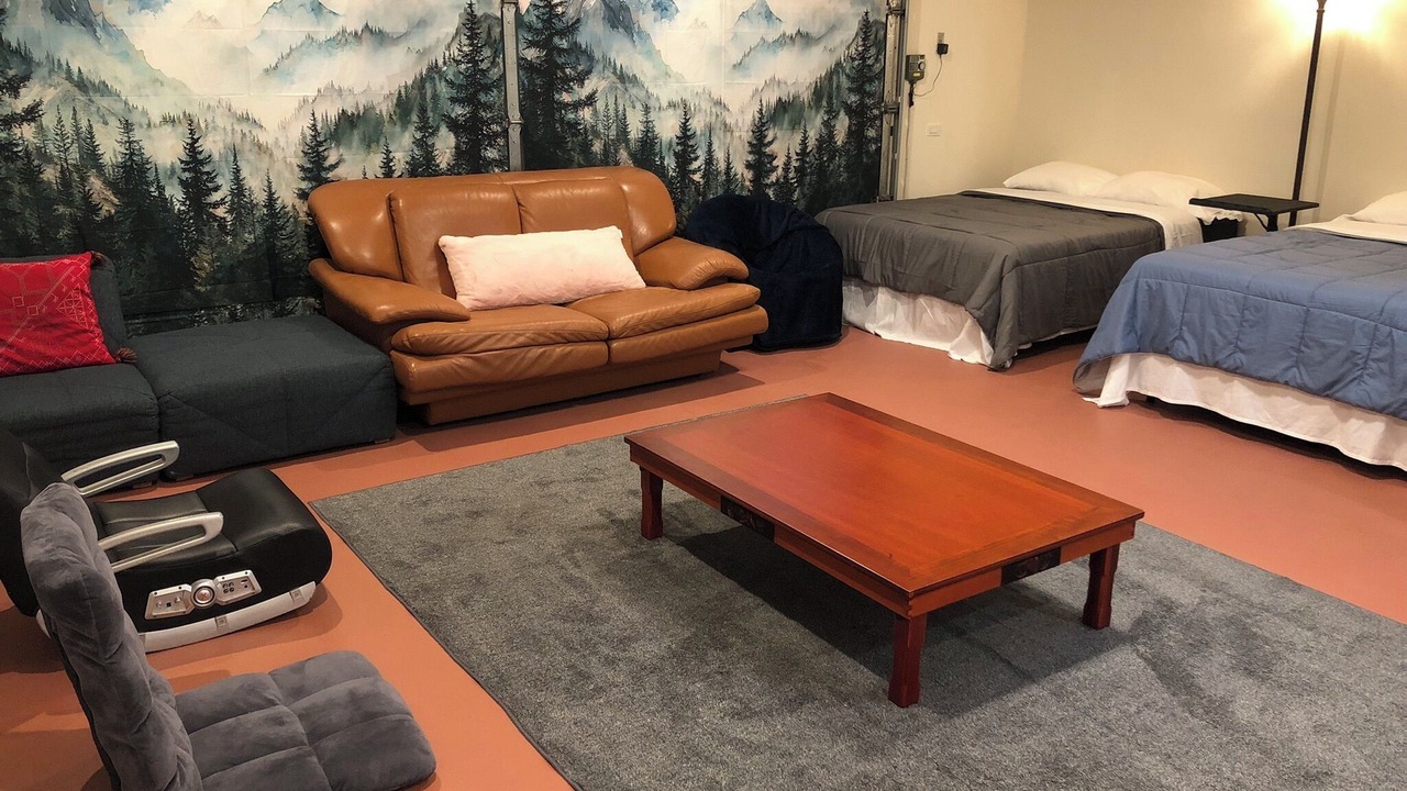 Photo of Bedroom in La Canada Flintridge