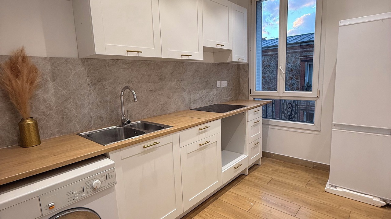 Photo of Others in Bondy