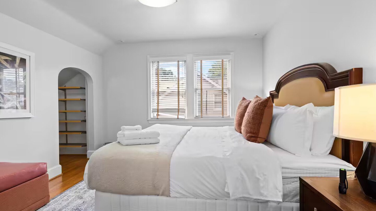 Photo of Bedroom in Northwest