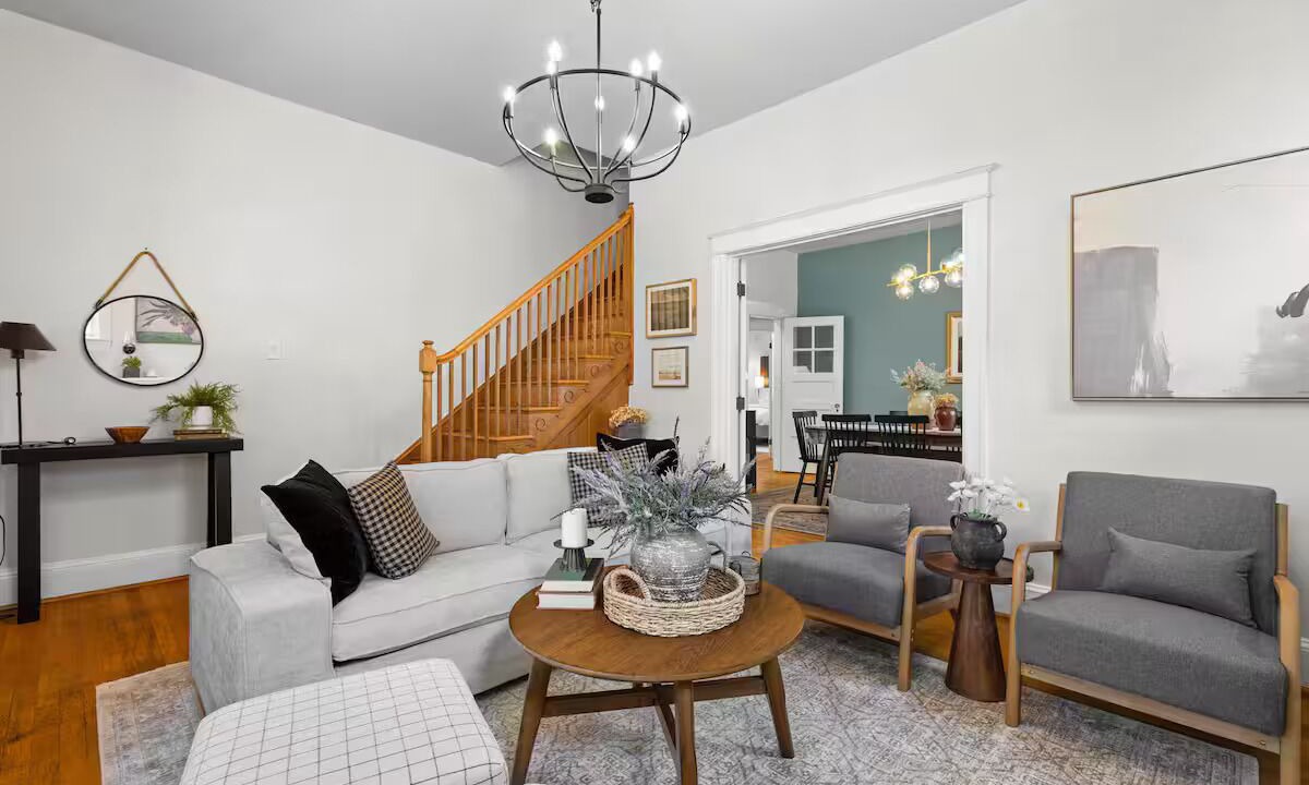 Photo of Livingroom in Northwest