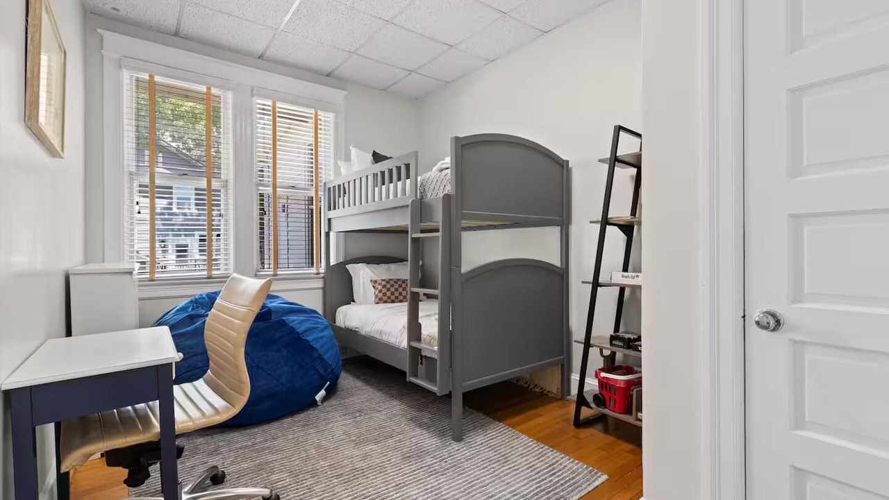 Photo of Bedroom in Northwest