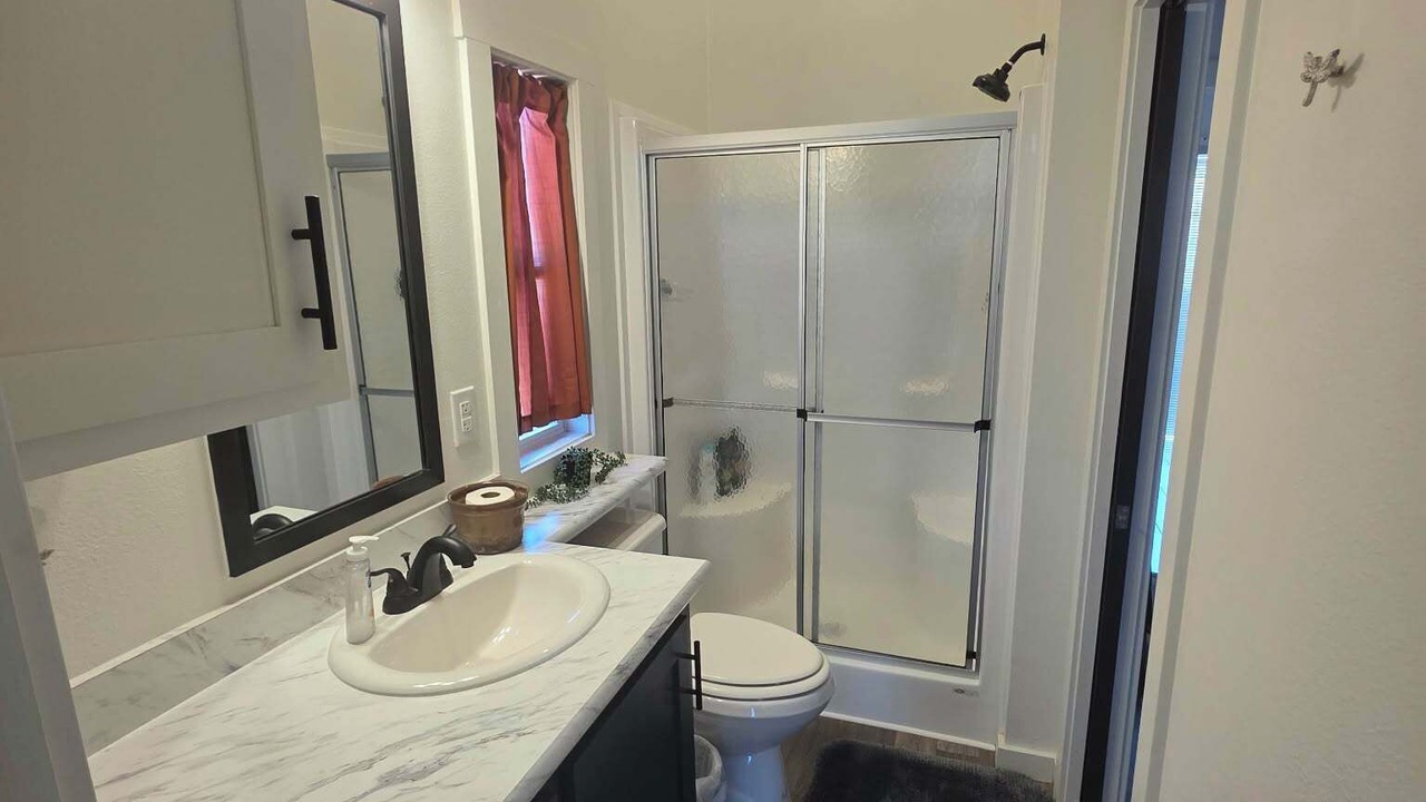 Photo of Bathroom in Oakwood