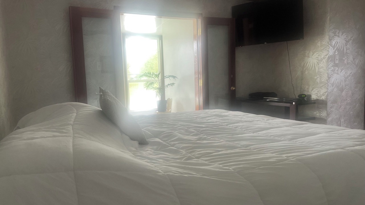 Photo of Bedroom in Cut Off