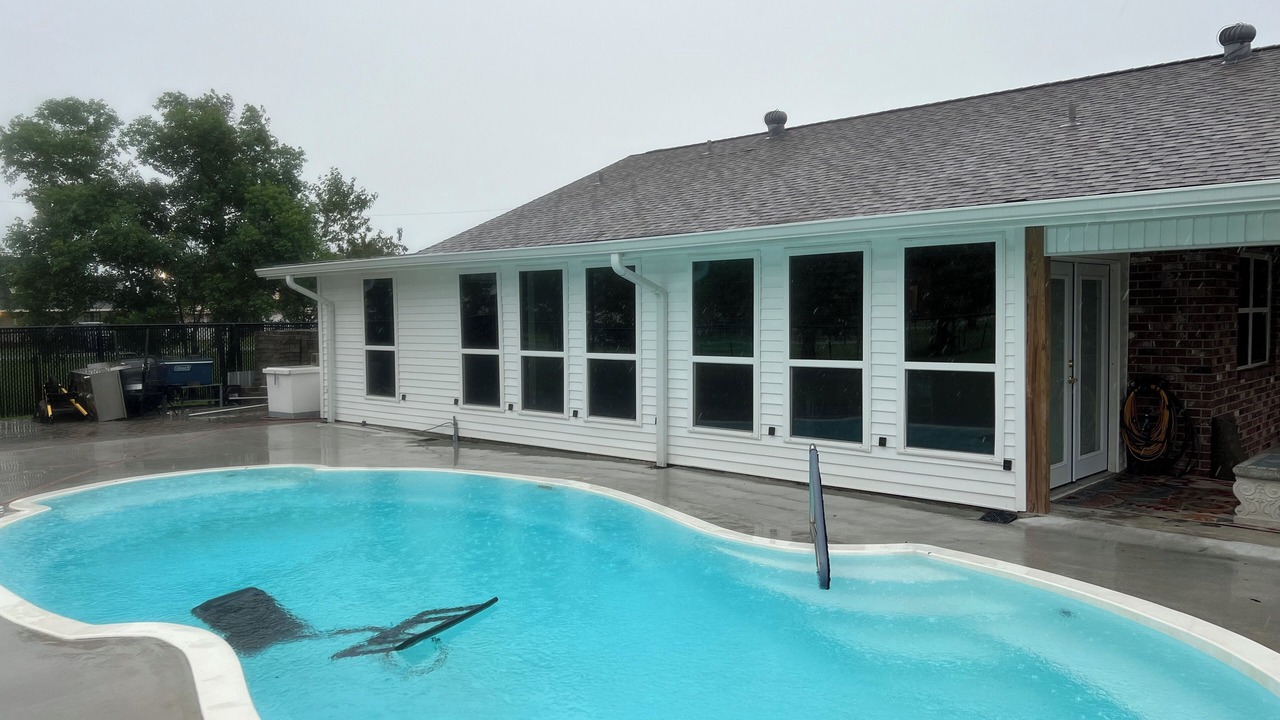 Photo of Outdoor in Cut Off
