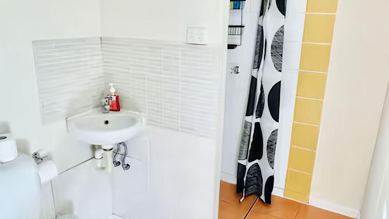 Photo of Bathroom in Vincent