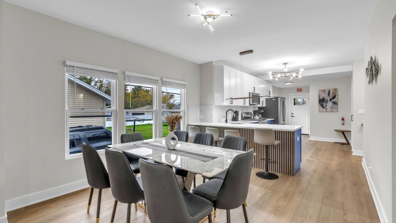 Photo of Others in Maywood