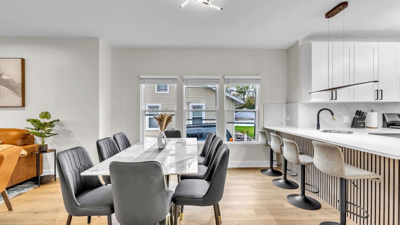 Photo of Others in Maywood