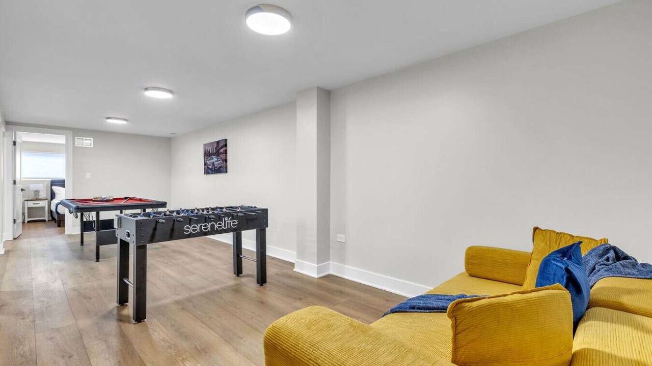 Photo of Bedroom in Maywood