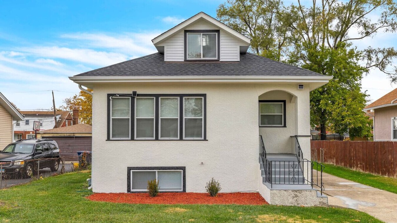 Photo of Outdoor in Maywood