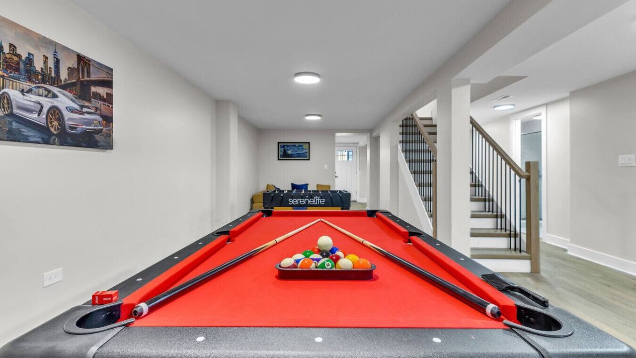 Photo of Bedroom in Maywood