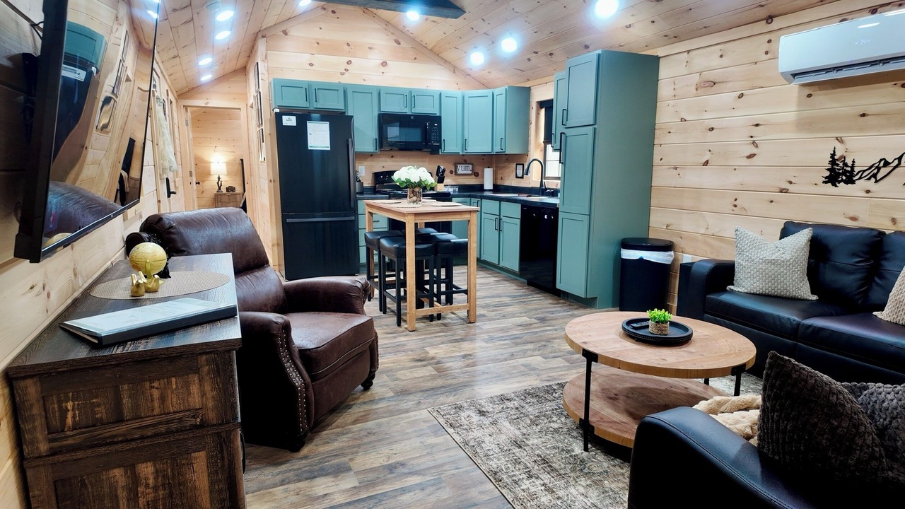 Photo of Livingroom in Huntsville