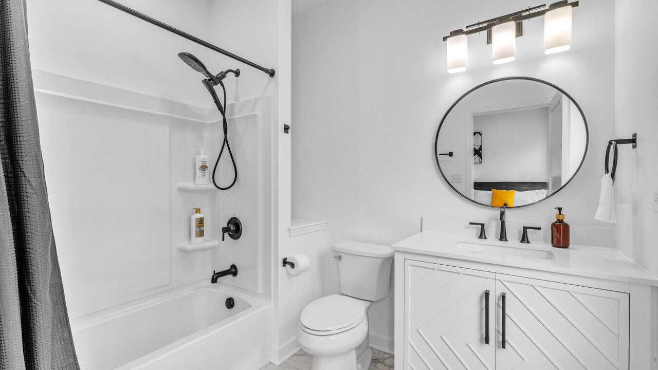 Photo of Bathroom in Elgin