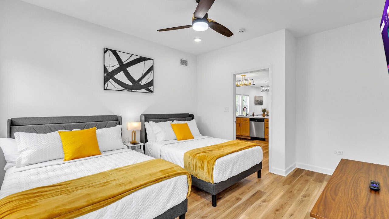 Photo of Bedroom in Elgin