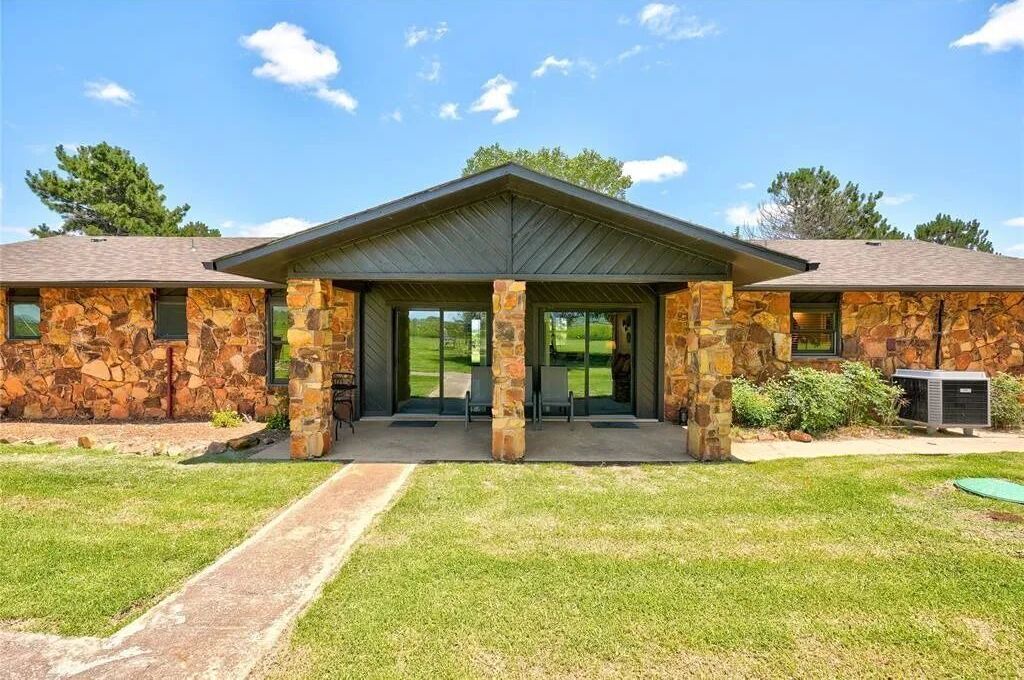 Photo of Outdoor in Lawton