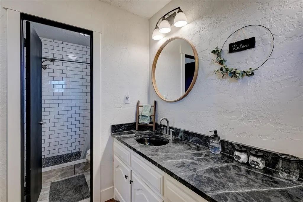 Photo of Bathroom in Lawton