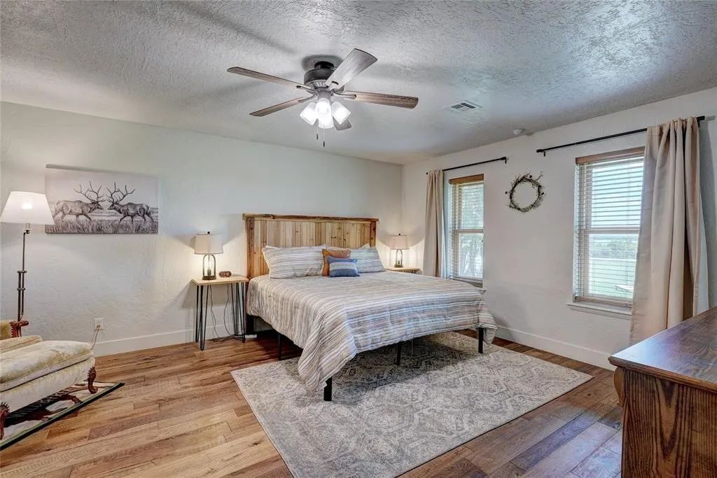 Photo of Bedroom in Lawton