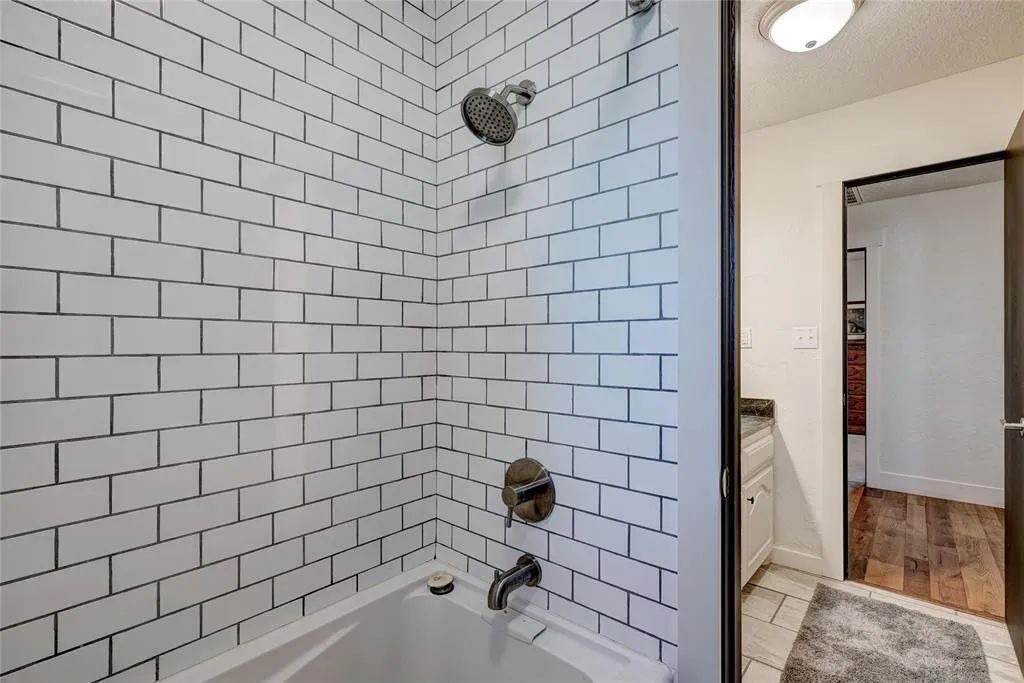 Photo of Bathroom in Lawton