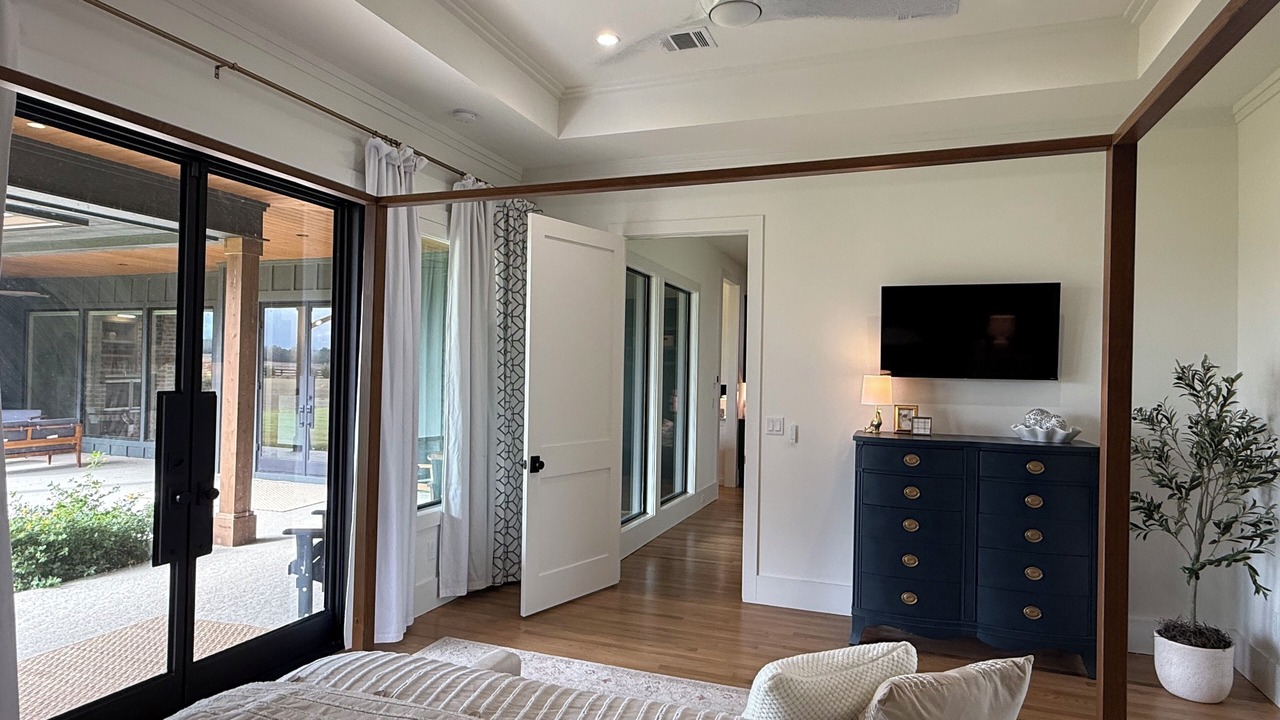 Photo of Bedroom in Round Top