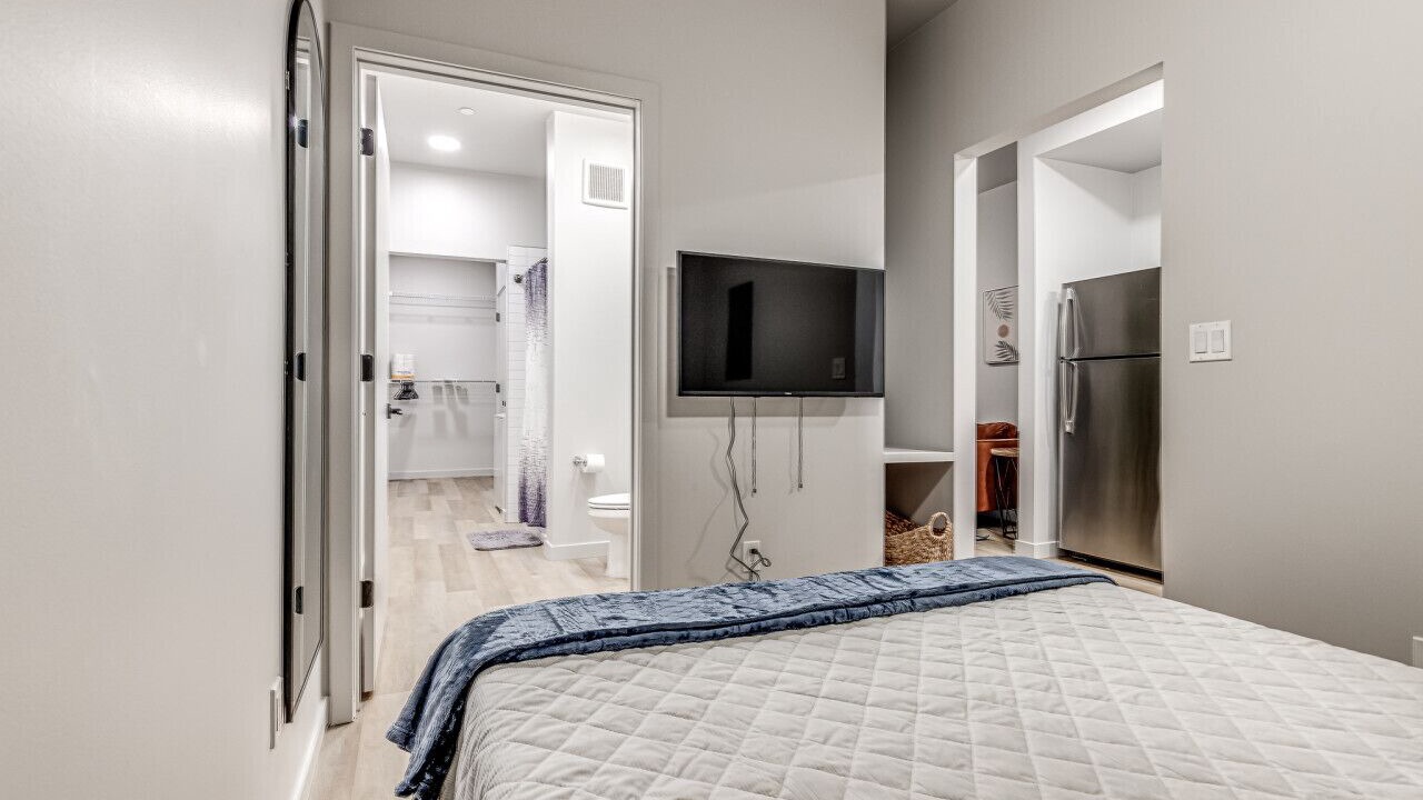 Photo of Bedroom in Midtown