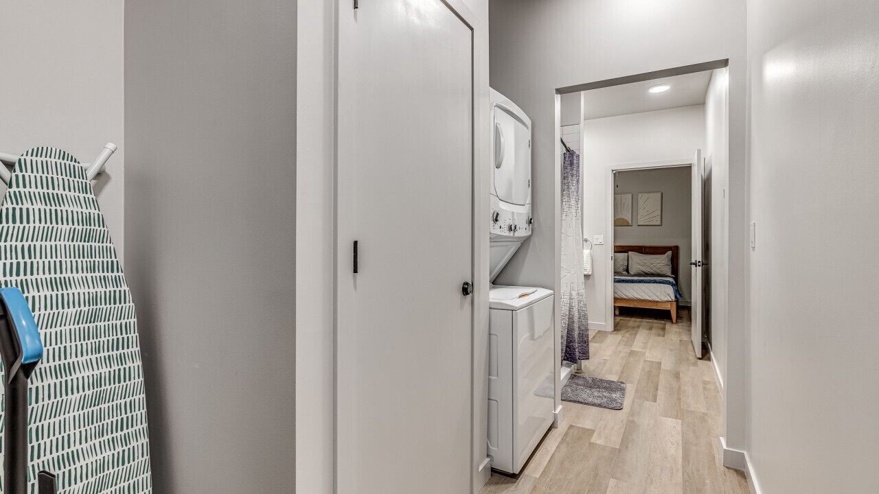 Photo of Bedroom in Midtown