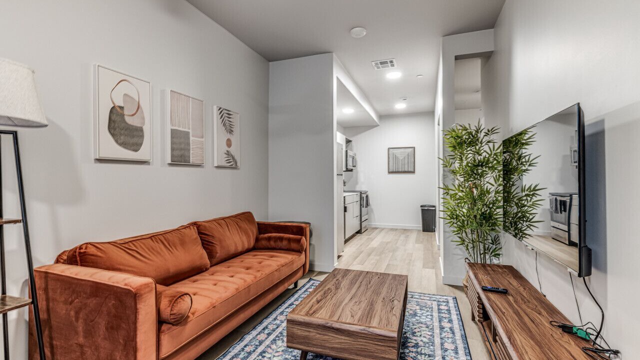 Photo of Livingroom in Midtown