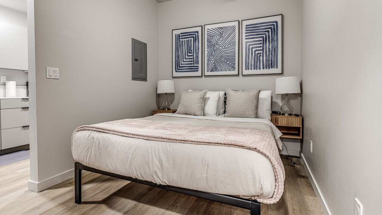 Photo of Bedroom in Midtown