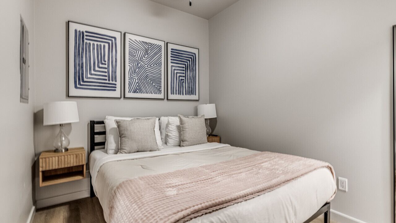 Photo of Bedroom in Midtown