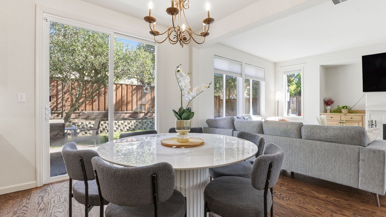 Photo of Others in Dublin