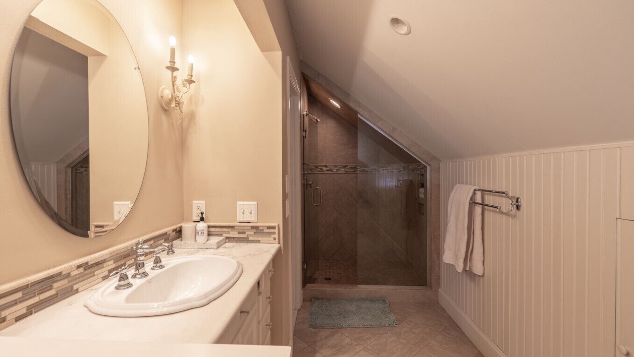 Photo of Bathroom in Valle Crucis