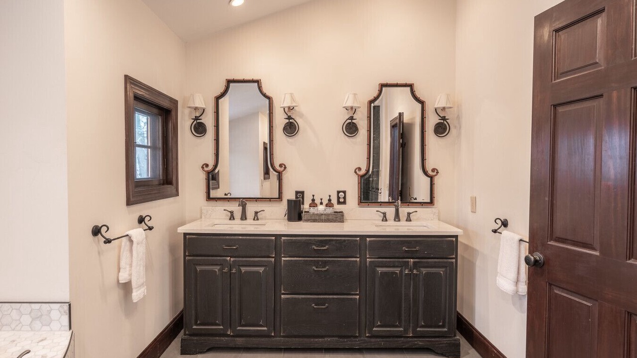 Photo of Bathroom in Valle Crucis