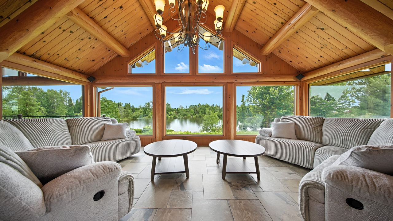 Photo of Livingroom in Saint-Rene