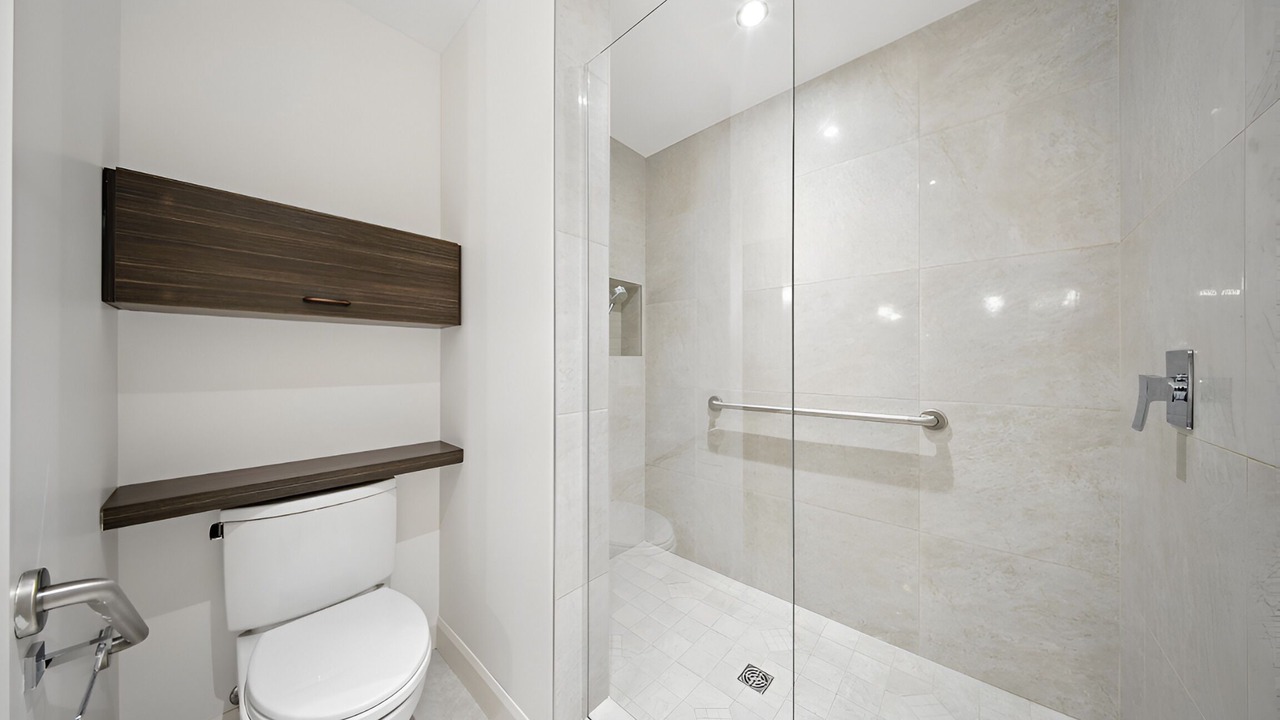 Photo of Bathroom in Saint-Rene