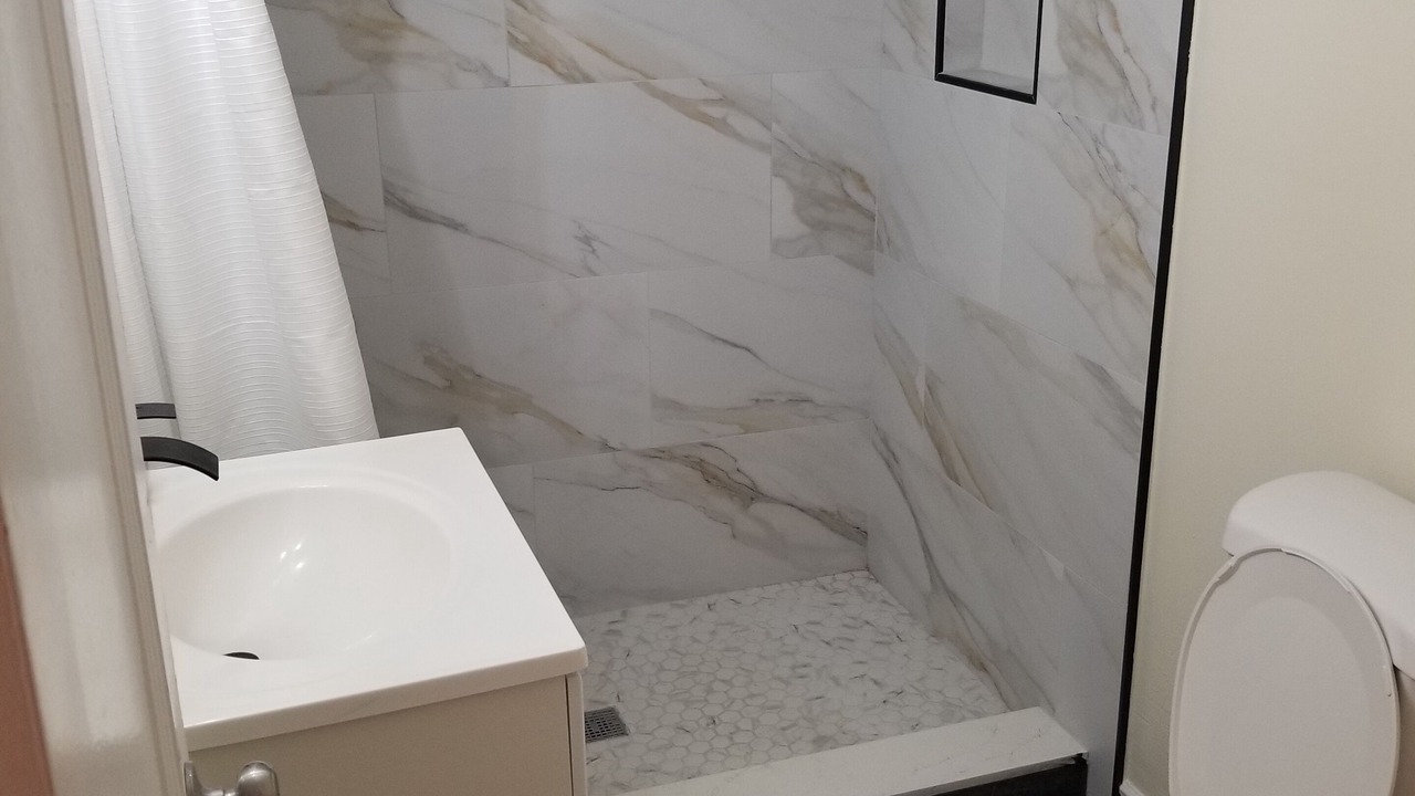 Photo of Bathroom in Winter Gardens