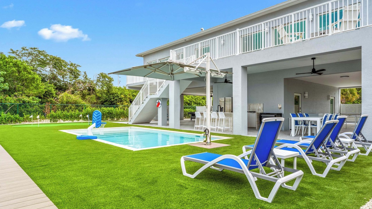 Photo of Outdoor in Marathon